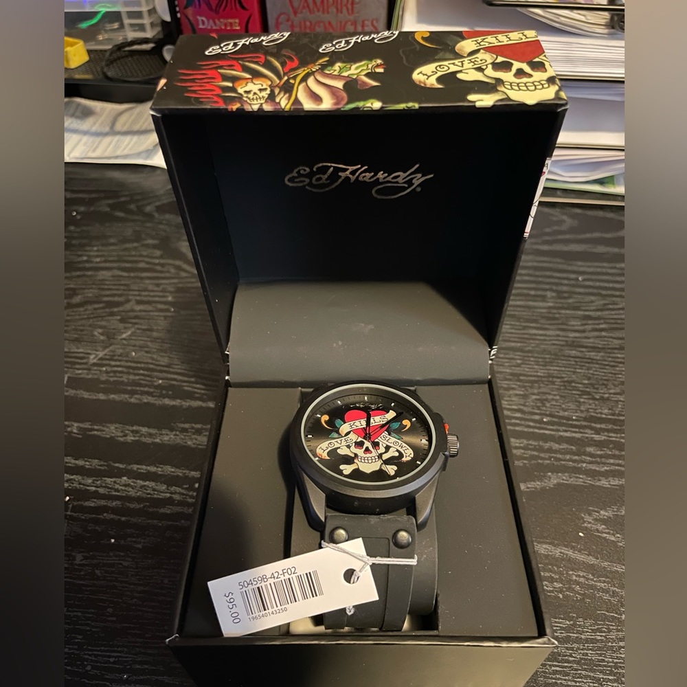 Ed Hardy Mens Skull Watch NWT